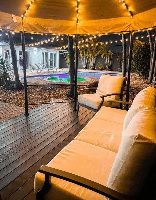 Pousada 5br! Pool, Air Hockey, Playground, Gazebo, Bbq, Sleeps 16 Miami